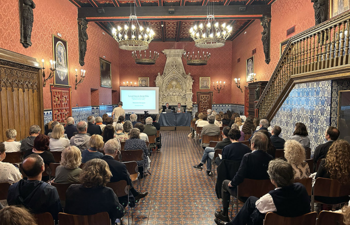 El universo catalán del coleccionismo se cita en Sitges y pone relieve las sinergias entre las propuestas públicas y privadas El universo catalán del coleccionismo se cita en Sitges y pone relieve las sinergias entre las propuestas públicas y privadas